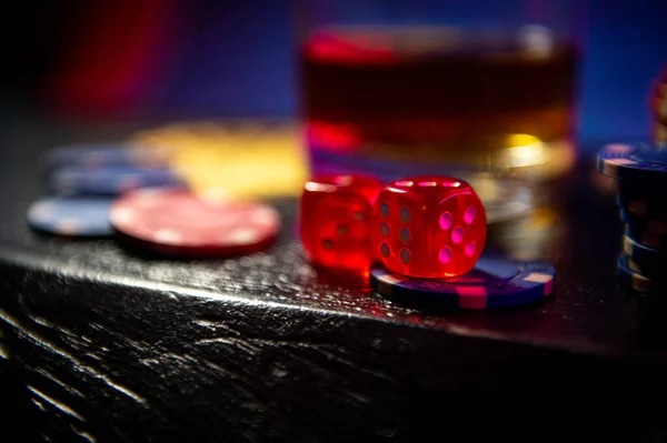 dana togel Multiple Card Rooms